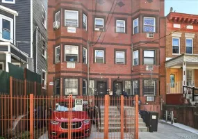 918 Summit Avenue, New York, NY, 6 Bedrooms Bedrooms, 12 Rooms Rooms,4 BathroomsBathrooms,Residential,For Rent,Summit,0,1029698 918 Summit Avenue, New York, NY, 6 Bedrooms Bedrooms, 12 Rooms Rooms,4 BathroomsBathrooms,Residential,For Rent,Summit,0,1029698