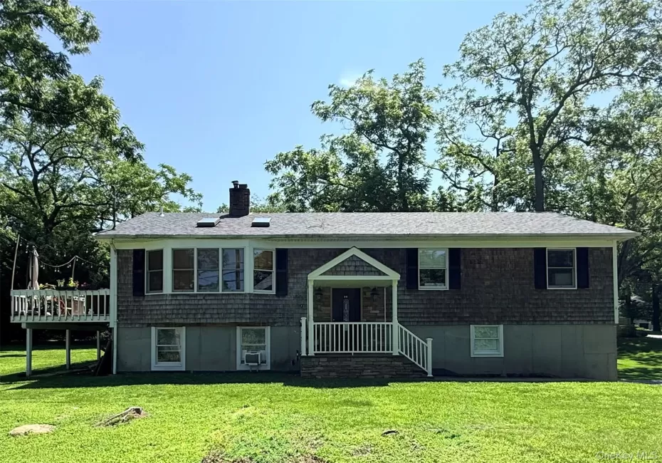6 Pond View Drive, Riverhead, NY, 4 Bedrooms Bedrooms, 10 Rooms Rooms,3 BathroomsBathrooms,Residential,For Rent,Pond View,0,1030722 6 Pond View Drive, Riverhead, NY, 4 Bedrooms Bedrooms, 10 Rooms Rooms,3 BathroomsBathrooms,Residential,For Rent,Pond View,0,1030722