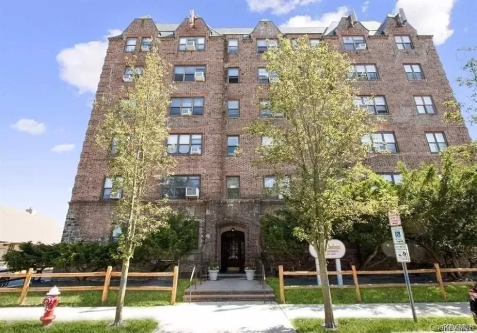 141 Wyckoff Place, Hempstead, NY, 2 Bedrooms Bedrooms, 6 Rooms Rooms,1 BathroomBathrooms,Residential,For Rent,Wyckoff,0,1030952 141 Wyckoff Place, Hempstead, NY, 2 Bedrooms Bedrooms, 6 Rooms Rooms,1 BathroomBathrooms,Residential,For Rent,Wyckoff,0,1030952