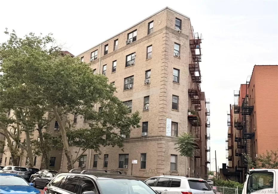 70-35 Broadway, New York, NY, 1 Bedroom Bedrooms, 3 Rooms Rooms,1 BathroomBathrooms,Residential,For Rent,Broadway,0,1030890 70-35 Broadway, New York, NY, 1 Bedroom Bedrooms, 3 Rooms Rooms,1 BathroomBathrooms,Residential,For Rent,Broadway,0,1030890