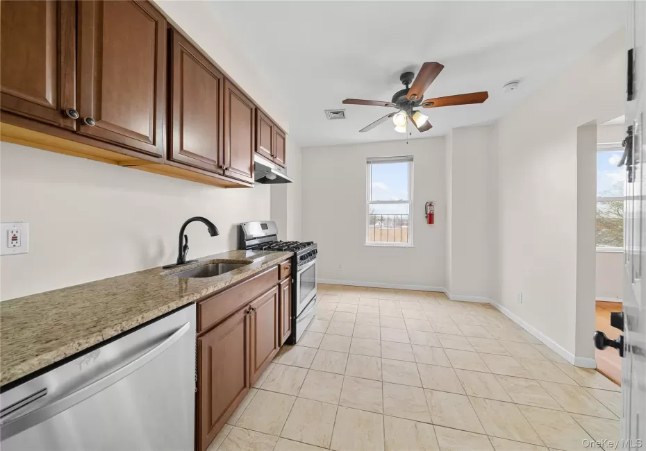 402 Jericho Turnpike, North Hempstead, NY, 1 Bedroom Bedrooms, 4 Rooms Rooms,1 BathroomBathrooms,Residential Lease,For Rent,Jericho,0,1031073 402 Jericho Turnpike, North Hempstead, NY, 1 Bedroom Bedrooms, 4 Rooms Rooms,1 BathroomBathrooms,Residential Lease,For Rent,Jericho,0,1031073