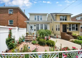 322 Logan Avenue, New York, NY, 3 Bedrooms Bedrooms, 7 Rooms Rooms,1 BathroomBathrooms,Residential,For Rent,Logan,0,1031107 322 Logan Avenue, New York, NY, 3 Bedrooms Bedrooms, 7 Rooms Rooms,1 BathroomBathrooms,Residential,For Rent,Logan,0,1031107