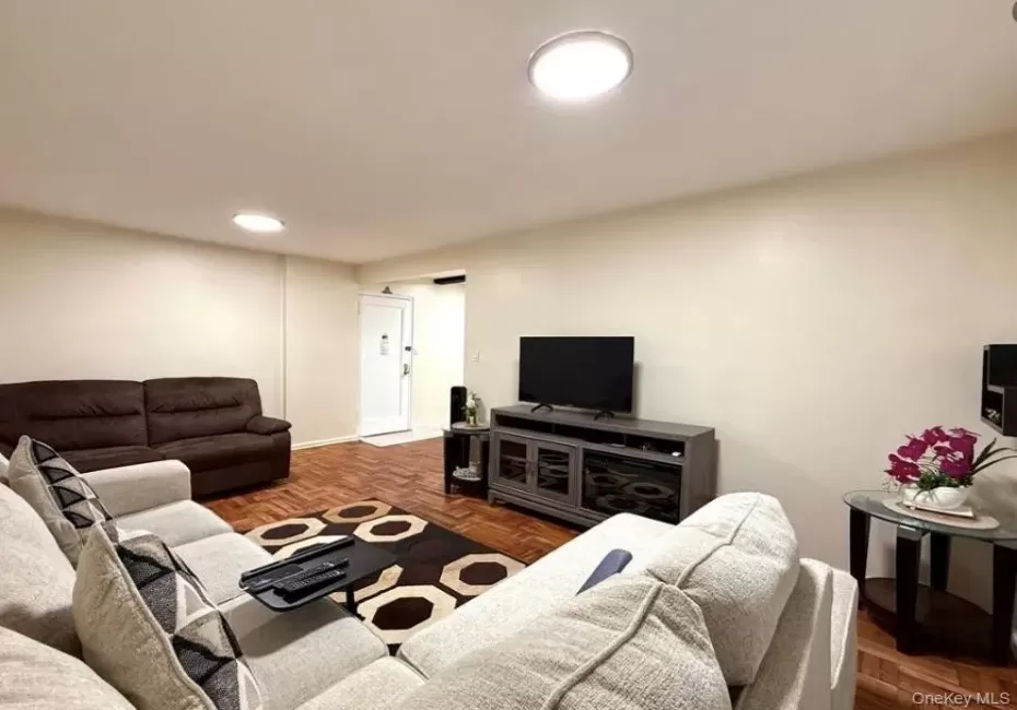 7261 Shore Road, New York, NY, 1 Bedroom Bedrooms, 4 Rooms Rooms,1 BathroomBathrooms,Residential,For Rent,Shore,0,1030299 7261 Shore Road, New York, NY, 1 Bedroom Bedrooms, 4 Rooms Rooms,1 BathroomBathrooms,Residential,For Rent,Shore,0,1030299