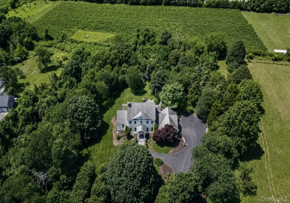 1492 Skunk Lane, Southold, NY, 4 Bedrooms Bedrooms, 14 Rooms Rooms,3 BathroomsBathrooms,Residential,For Rent,Skunk,0,1028997 1492 Skunk Lane, Southold, NY, 4 Bedrooms Bedrooms, 14 Rooms Rooms,3 BathroomsBathrooms,Residential,For Rent,Skunk,0,1028997