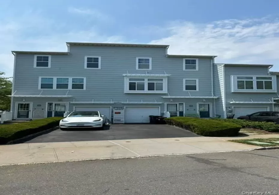 175 Schooner Street, New York, NY, 3 Bedrooms Bedrooms, 5 Rooms Rooms,2 BathroomsBathrooms,Residential Lease,For Rent,Schooner,0,1031202 175 Schooner Street, New York, NY, 3 Bedrooms Bedrooms, 5 Rooms Rooms,2 BathroomsBathrooms,Residential Lease,For Rent,Schooner,0,1031202