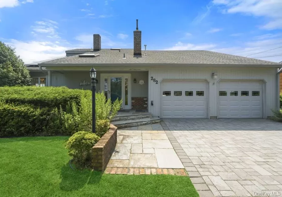 282 Belvedere Drive, Islip, NY, 4 Bedrooms Bedrooms, 10 Rooms Rooms,3 BathroomsBathrooms,Residential,For Rent,Belvedere,0,1030925 282 Belvedere Drive, Islip, NY, 4 Bedrooms Bedrooms, 10 Rooms Rooms,3 BathroomsBathrooms,Residential,For Rent,Belvedere,0,1030925