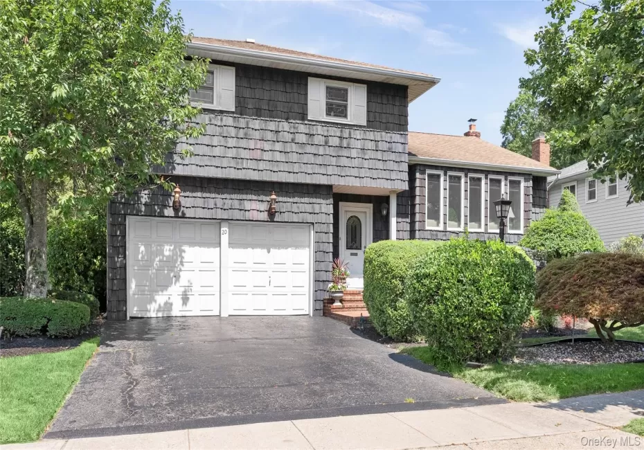20 Acorn Lane, Oyster Bay, NY, 4 Bedrooms Bedrooms, 8 Rooms Rooms,2 BathroomsBathrooms,Residential,For Rent,Acorn,0,1031002 20 Acorn Lane, Oyster Bay, NY, 4 Bedrooms Bedrooms, 8 Rooms Rooms,2 BathroomsBathrooms,Residential,For Rent,Acorn,0,1031002
