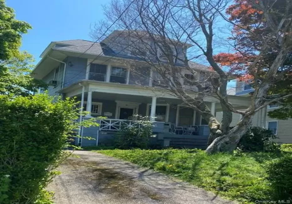 196 Elm Street, New Rochelle, NY, 5 Bedrooms Bedrooms, 10 Rooms Rooms,2 BathroomsBathrooms,Residential,For Rent,Elm,0,1031355 196 Elm Street, New Rochelle, NY, 5 Bedrooms Bedrooms, 10 Rooms Rooms,2 BathroomsBathrooms,Residential,For Rent,Elm,0,1031355