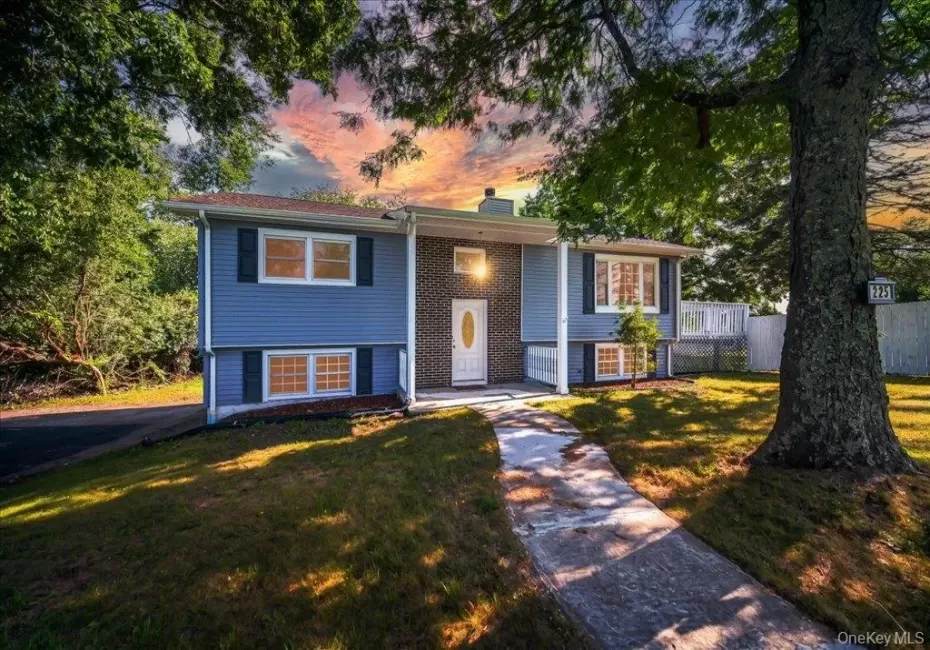 225 Knoell Road, Goshen, NY, 3 Bedrooms Bedrooms, 6 Rooms Rooms,2 BathroomsBathrooms,Residential,For Rent,Knoell,0,1029716 225 Knoell Road, Goshen, NY, 3 Bedrooms Bedrooms, 6 Rooms Rooms,2 BathroomsBathrooms,Residential,For Rent,Knoell,0,1029716
