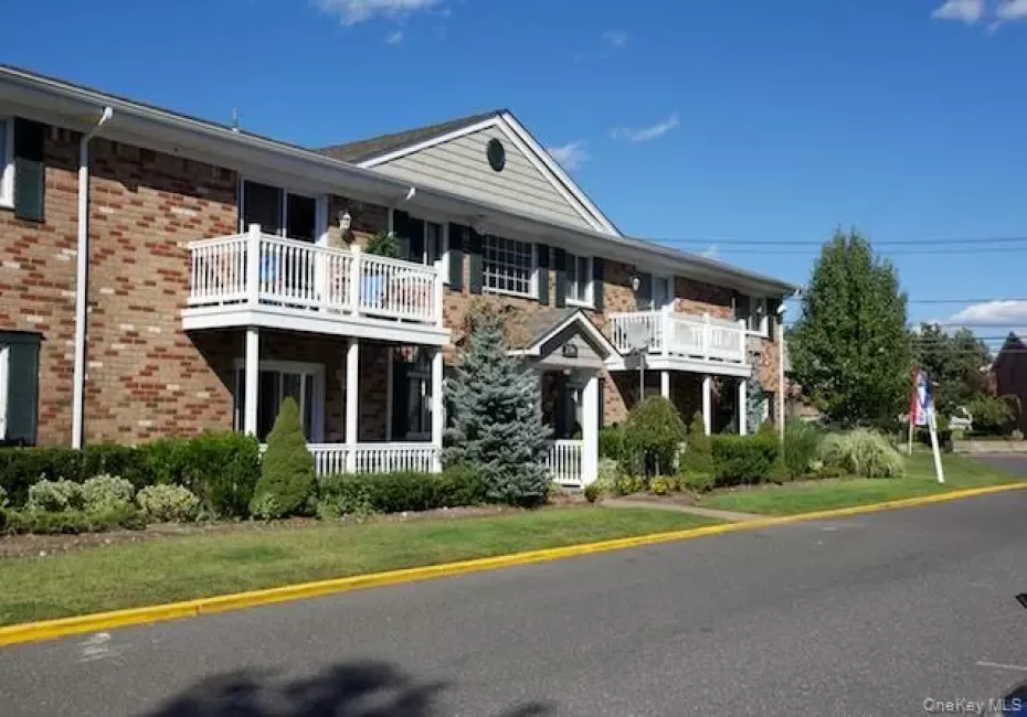 222 Lakeland Avenue, Islip, NY, 1 Bedroom Bedrooms, 4 Rooms Rooms,1 BathroomBathrooms,Residential Lease,For Rent,Lakeland,0,1031595 222 Lakeland Avenue, Islip, NY, 1 Bedroom Bedrooms, 4 Rooms Rooms,1 BathroomBathrooms,Residential Lease,For Rent,Lakeland,0,1031595