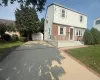 410 Herricks Road, North Hempstead, NY, 3 Bedrooms Bedrooms, 7 Rooms Rooms,2 BathroomsBathrooms,Residential Lease,For Rent,Herricks,0,1031567 410 Herricks Road, North Hempstead, NY, 3 Bedrooms Bedrooms, 7 Rooms Rooms,2 BathroomsBathrooms,Residential Lease,For Rent,Herricks,0,1031567