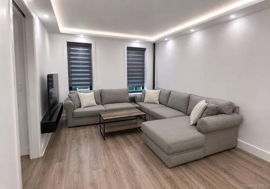83-52 Talbot Street, New York, NY, 1 Bedroom Bedrooms, 4 Rooms Rooms,1 BathroomBathrooms,Residential Lease,For Rent,Talbot,0,1029072 83-52 Talbot Street, New York, NY, 1 Bedroom Bedrooms, 4 Rooms Rooms,1 BathroomBathrooms,Residential Lease,For Rent,Talbot,0,1029072