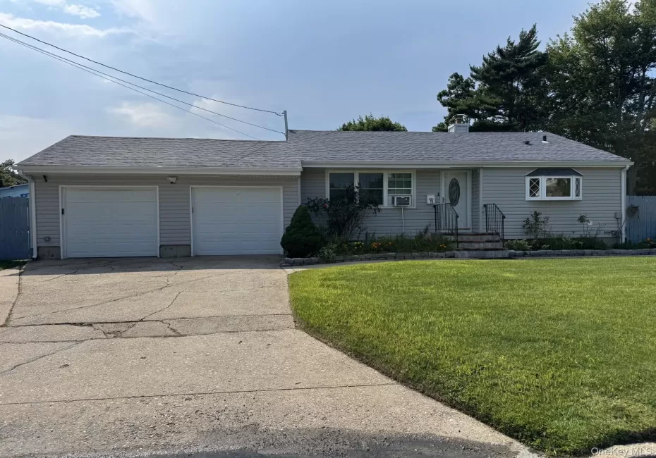 78 Hilltop Drive, Islip, NY, 3 Bedrooms Bedrooms, 5 Rooms Rooms,2 BathroomsBathrooms,Residential,For Rent,Hilltop,0,1031479 78 Hilltop Drive, Islip, NY, 3 Bedrooms Bedrooms, 5 Rooms Rooms,2 BathroomsBathrooms,Residential,For Rent,Hilltop,0,1031479