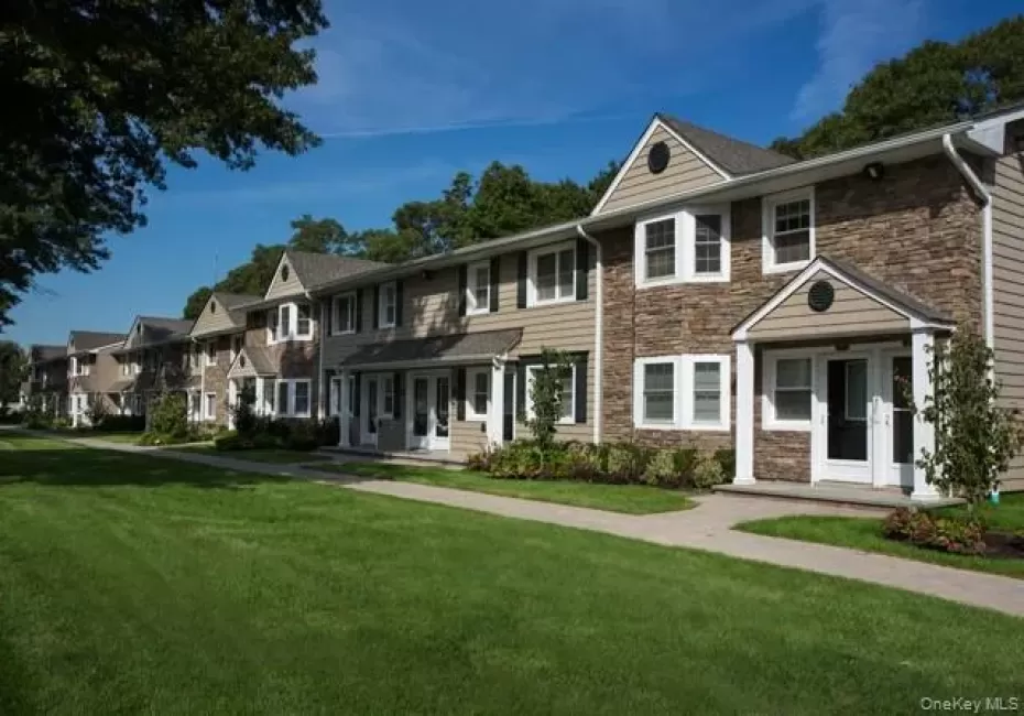414 Tudor Lane, Brookhaven, NY, 1 Bedroom Bedrooms, 4 Rooms Rooms,1 BathroomBathrooms,Residential Lease,For Rent,Tudor,0,1031614 414 Tudor Lane, Brookhaven, NY, 1 Bedroom Bedrooms, 4 Rooms Rooms,1 BathroomBathrooms,Residential Lease,For Rent,Tudor,0,1031614