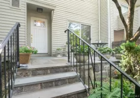 8 Waterside Close, Eastchester, NY, 3 Bedrooms Bedrooms, 10 Rooms Rooms,3 BathroomsBathrooms,Residential,For Rent,Waterside Close,0,1029098 8 Waterside Close, Eastchester, NY, 3 Bedrooms Bedrooms, 10 Rooms Rooms,3 BathroomsBathrooms,Residential,For Rent,Waterside Close,0,1029098