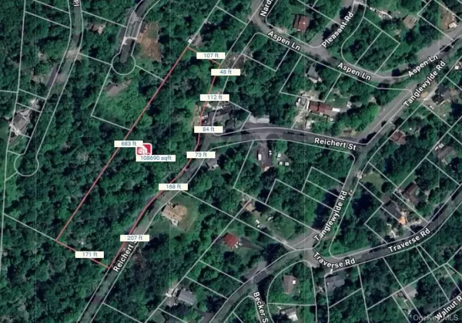 Overhead map with dimensions Overhead map with dimensions