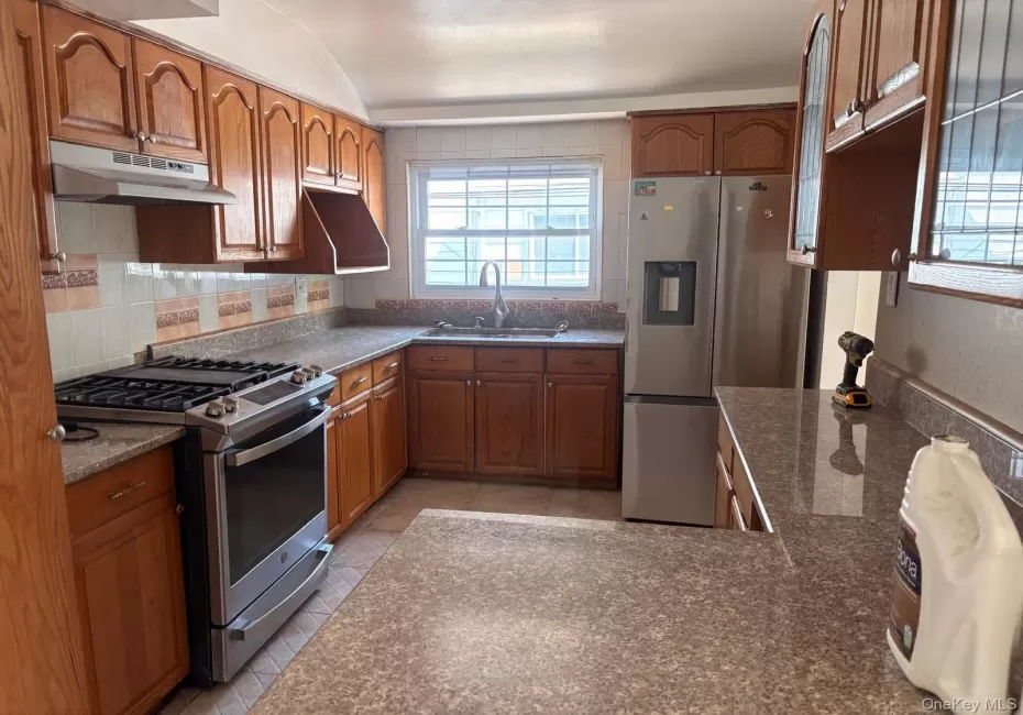 140-28 161st Street, New York, NY, 3 Bedrooms Bedrooms, 5 Rooms Rooms,2 BathroomsBathrooms,Residential Lease,For Rent,161st,0,1031647 140-28 161st Street, New York, NY, 3 Bedrooms Bedrooms, 5 Rooms Rooms,2 BathroomsBathrooms,Residential Lease,For Rent,161st,0,1031647