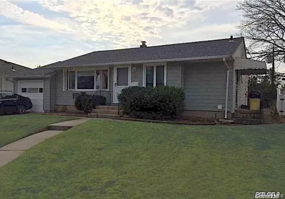 161 Dartmouth Drive, Oyster Bay, NY, 3 Bedrooms Bedrooms, 6 Rooms Rooms,1 BathroomBathrooms,Residential Lease,For Rent,Dartmouth,0,1031726 161 Dartmouth Drive, Oyster Bay, NY, 3 Bedrooms Bedrooms, 6 Rooms Rooms,1 BathroomBathrooms,Residential Lease,For Rent,Dartmouth,0,1031726