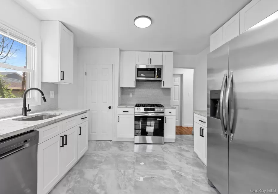 1977 Jackson Avenue, Hempstead, NY, 5 Bedrooms Bedrooms, 14 Rooms Rooms,3 BathroomsBathrooms,Residential,For Rent,Jackson,0,1031877 1977 Jackson Avenue, Hempstead, NY, 5 Bedrooms Bedrooms, 14 Rooms Rooms,3 BathroomsBathrooms,Residential,For Rent,Jackson,0,1031877