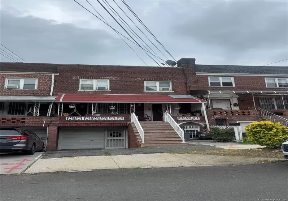 8804 209th Street, New York, NY, 3 Bedrooms Bedrooms, 6 Rooms Rooms,3 BathroomsBathrooms,Residential,For Rent,209th,0,1031883 8804 209th Street, New York, NY, 3 Bedrooms Bedrooms, 6 Rooms Rooms,3 BathroomsBathrooms,Residential,For Rent,209th,0,1031883