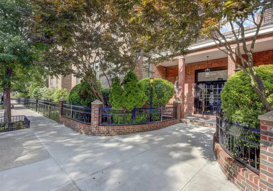 37-27 86th Street, New York, NY, 1 Bedroom Bedrooms, 3 Rooms Rooms,1 BathroomBathrooms,Residential,For Rent,86th,0,1031419 37-27 86th Street, New York, NY, 1 Bedroom Bedrooms, 3 Rooms Rooms,1 BathroomBathrooms,Residential,For Rent,86th,0,1031419