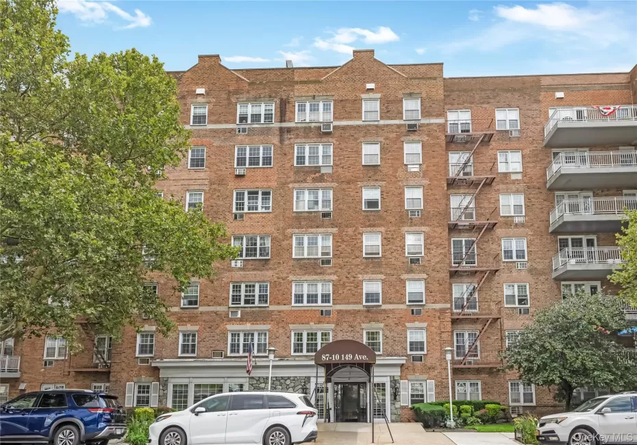 87-10 149th Avenue, New York, NY, 1 Bedroom Bedrooms, 4 Rooms Rooms,1 BathroomBathrooms,Residential,For Rent,149th,0,1031024 87-10 149th Avenue, New York, NY, 1 Bedroom Bedrooms, 4 Rooms Rooms,1 BathroomBathrooms,Residential,For Rent,149th,0,1031024