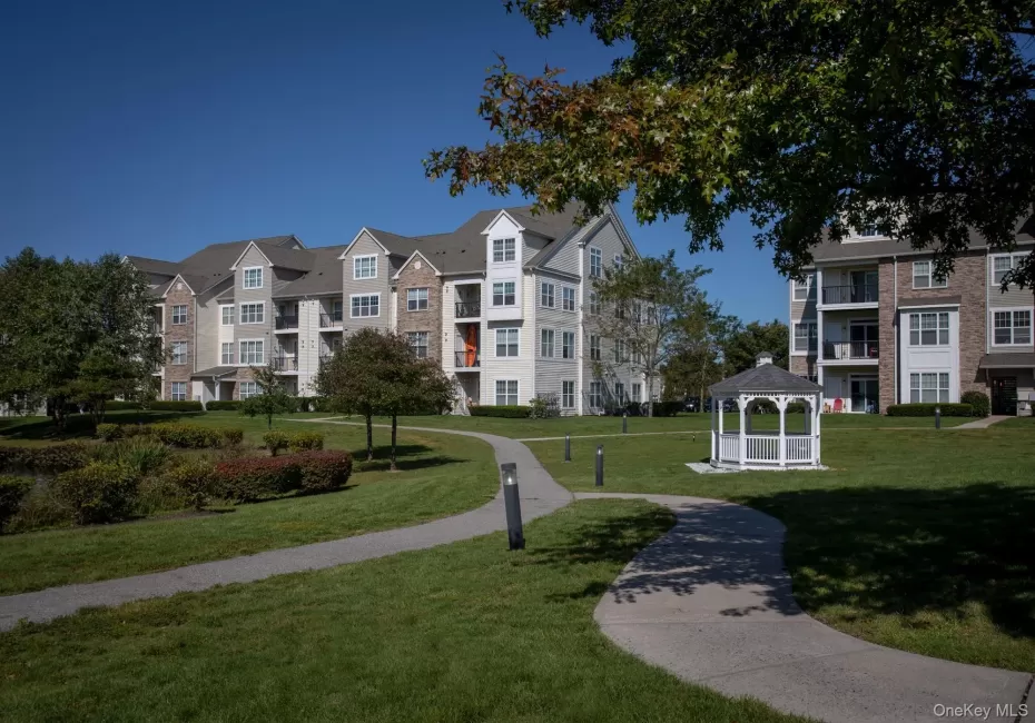 1 Charles Pond Drive, Brookhaven, NY, 1 Bedroom Bedrooms, 6 Rooms Rooms,1 BathroomBathrooms,Residential Lease,For Rent,Charles Pond,0,1032086 1 Charles Pond Drive, Brookhaven, NY, 1 Bedroom Bedrooms, 6 Rooms Rooms,1 BathroomBathrooms,Residential Lease,For Rent,Charles Pond,0,1032086