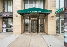 8115 Queens Boulevard, New York, NY, 2 Bedrooms Bedrooms, 4 Rooms Rooms,2 BathroomsBathrooms,Residential,For Rent,Queens,0,949038 8115 Queens Boulevard, New York, NY, 2 Bedrooms Bedrooms, 4 Rooms Rooms,2 BathroomsBathrooms,Residential,For Rent,Queens,0,949038