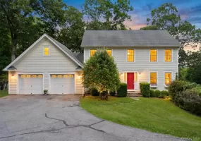 131 Ice Pond Road, Southeast, NY, 4 Bedrooms Bedrooms, 9 Rooms Rooms,3 BathroomsBathrooms,Residential Lease,For Rent,Ice Pond,0,1011374 131 Ice Pond Road, Southeast, NY, 4 Bedrooms Bedrooms, 9 Rooms Rooms,3 BathroomsBathrooms,Residential Lease,For Rent,Ice Pond,0,1011374
