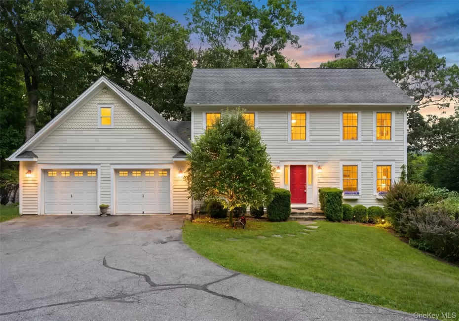 131 Ice Pond Road, Southeast, NY, 4 Bedrooms Bedrooms, 9 Rooms Rooms,3 BathroomsBathrooms,Residential Lease,For Rent,Ice Pond,0,1011374 131 Ice Pond Road, Southeast, NY, 4 Bedrooms Bedrooms, 9 Rooms Rooms,3 BathroomsBathrooms,Residential Lease,For Rent,Ice Pond,0,1011374
