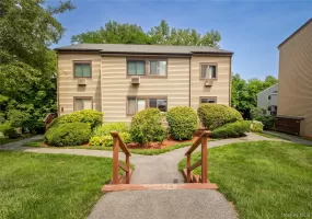 501 Village Drive, Southeast, NY, 1 Bedroom Bedrooms, 3 Rooms Rooms,1 BathroomBathrooms,Residential,For Rent,Village,0,888012 501 Village Drive, Southeast, NY, 1 Bedroom Bedrooms, 3 Rooms Rooms,1 BathroomBathrooms,Residential,For Rent,Village,0,888012