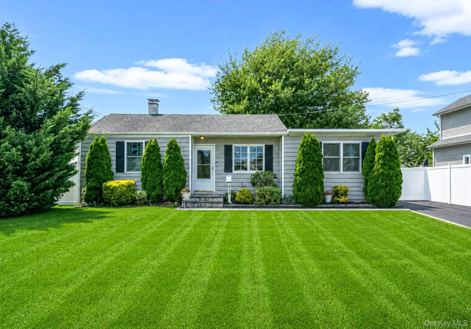 822 Milligan Lane, Islip, NY, 2 Bedrooms Bedrooms, 5 Rooms Rooms,1 BathroomBathrooms,Residential,For Rent,Milligan,0,1031144 822 Milligan Lane, Islip, NY, 2 Bedrooms Bedrooms, 5 Rooms Rooms,1 BathroomBathrooms,Residential,For Rent,Milligan,0,1031144
