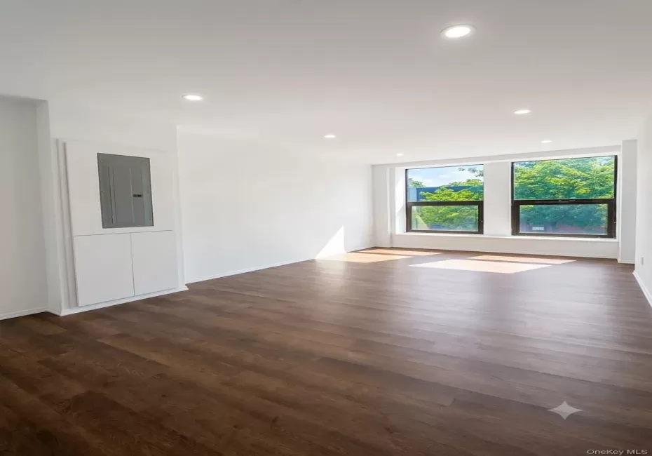 313 Main Street, Poughkeepsie, NY, 4 Bedrooms Bedrooms, 8 Rooms Rooms,2 BathroomsBathrooms,Residential Lease,For Rent,Main,0,1032065 313 Main Street, Poughkeepsie, NY, 4 Bedrooms Bedrooms, 8 Rooms Rooms,2 BathroomsBathrooms,Residential Lease,For Rent,Main,0,1032065