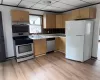 7 Grand Street, Warwick (town), NY, 2 Bedrooms Bedrooms, 4 Rooms Rooms,1 BathroomBathrooms,Residential Lease,For Rent,Grand,0,1023736 7 Grand Street, Warwick (town), NY, 2 Bedrooms Bedrooms, 4 Rooms Rooms,1 BathroomBathrooms,Residential Lease,For Rent,Grand,0,1023736