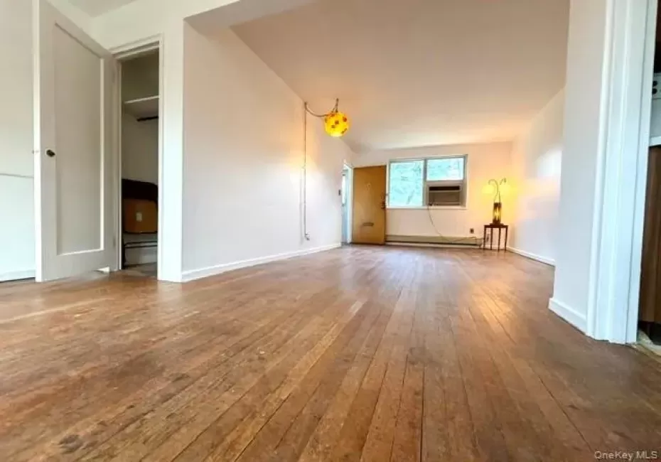 220-25 73rd Avenue, New York, NY, 3 Bedrooms Bedrooms, 6 Rooms Rooms,1 BathroomBathrooms,Residential,For Rent,73rd,0,1031738 220-25 73rd Avenue, New York, NY, 3 Bedrooms Bedrooms, 6 Rooms Rooms,1 BathroomBathrooms,Residential,For Rent,73rd,0,1031738