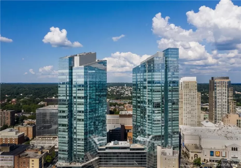 1 Renaissance Square, White Plains, NY, 2 Bedrooms Bedrooms, 4 Rooms Rooms,2 BathroomsBathrooms,Residential Lease,For Rent,Renaissance,0,1032180 1 Renaissance Square, White Plains, NY, 2 Bedrooms Bedrooms, 4 Rooms Rooms,2 BathroomsBathrooms,Residential Lease,For Rent,Renaissance,0,1032180