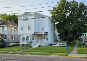 83 Green Street, Hudson, NY, 5 Bedrooms Bedrooms, 10 Rooms Rooms,1 BathroomBathrooms,Residential,For Rent,Green,0,1031683 83 Green Street, Hudson, NY, 5 Bedrooms Bedrooms, 10 Rooms Rooms,1 BathroomBathrooms,Residential,For Rent,Green,0,1031683