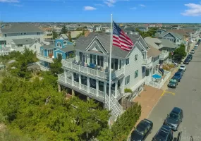 879 Oceanfront, Long Beach, NY, 5 Bedrooms Bedrooms, 8 Rooms Rooms,5 BathroomsBathrooms,Residential,For Rent,Oceanfront,0,1032224 879 Oceanfront, Long Beach, NY, 5 Bedrooms Bedrooms, 8 Rooms Rooms,5 BathroomsBathrooms,Residential,For Rent,Oceanfront,0,1032224