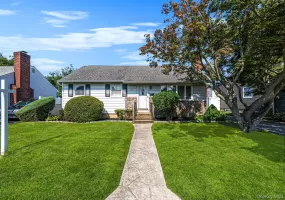 177 10th Street, Oyster Bay, NY, 3 Bedrooms Bedrooms, 6 Rooms Rooms,2 BathroomsBathrooms,Residential,For Rent,10th,0,1031563 177 10th Street, Oyster Bay, NY, 3 Bedrooms Bedrooms, 6 Rooms Rooms,2 BathroomsBathrooms,Residential,For Rent,10th,0,1031563