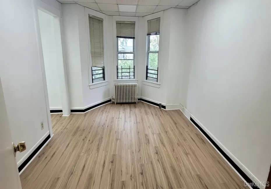 10152 Lefferts Blvd, New York, NY, 4 Bedrooms Bedrooms, 6 Rooms Rooms,1 BathroomBathrooms,Residential Lease,For Rent,Lefferts Blvd,0,1032369 10152 Lefferts Blvd, New York, NY, 4 Bedrooms Bedrooms, 6 Rooms Rooms,1 BathroomBathrooms,Residential Lease,For Rent,Lefferts Blvd,0,1032369