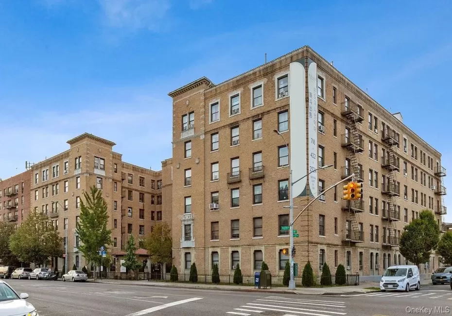 148-09 Northern Boulevard, New York, NY, 3 Bedrooms Bedrooms, 8 Rooms Rooms,2 BathroomsBathrooms,Residential,For Rent,Northern,0,1031808 148-09 Northern Boulevard, New York, NY, 3 Bedrooms Bedrooms, 8 Rooms Rooms,2 BathroomsBathrooms,Residential,For Rent,Northern,0,1031808