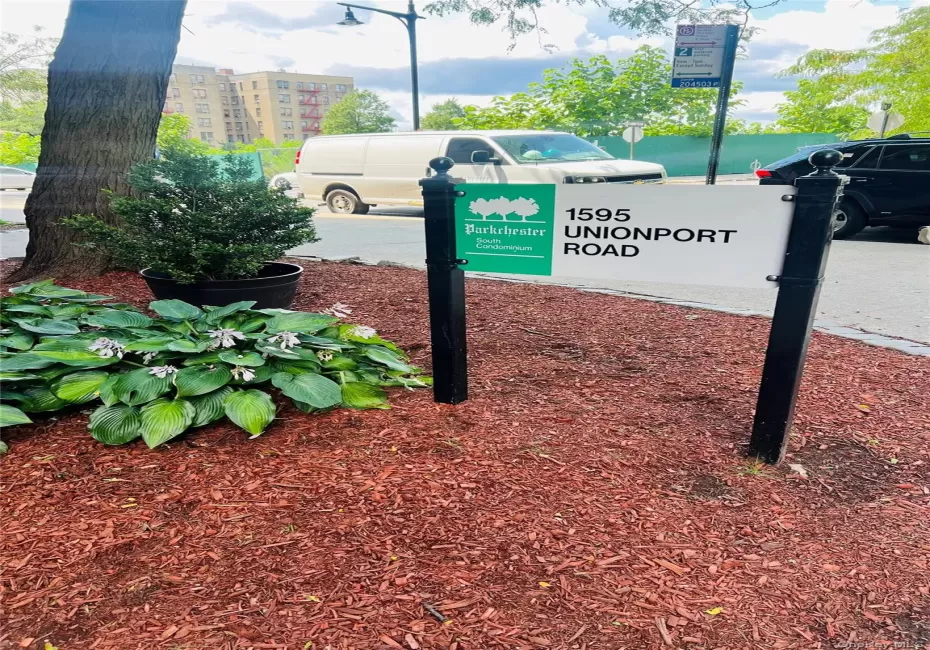 1595 Unionport Road, New York, NY, 2 Bedrooms Bedrooms, 4 Rooms Rooms,1 BathroomBathrooms,Residential,For Rent,Unionport,0,1032422 1595 Unionport Road, New York, NY, 2 Bedrooms Bedrooms, 4 Rooms Rooms,1 BathroomBathrooms,Residential,For Rent,Unionport,0,1032422