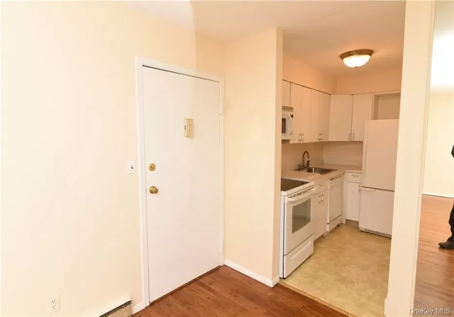 260 West Street, Bedford, NY, 1 Bedroom Bedrooms, 4 Rooms Rooms,1 BathroomBathrooms,Residential Lease,For Rent,West,0,1032818 260 West Street, Bedford, NY, 1 Bedroom Bedrooms, 4 Rooms Rooms,1 BathroomBathrooms,Residential Lease,For Rent,West,0,1032818