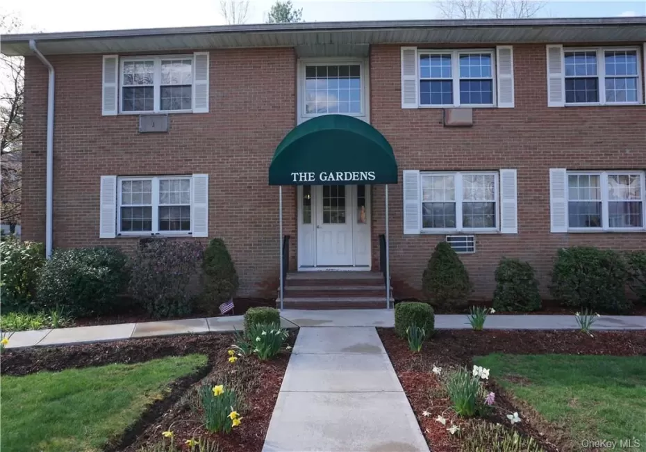 260 West Street, Mount Kisco, NY, 1 Bedroom Bedrooms, 4 Rooms Rooms,1 BathroomBathrooms,Residential Lease,For Rent,West,0,1032799 260 West Street, Mount Kisco, NY, 1 Bedroom Bedrooms, 4 Rooms Rooms,1 BathroomBathrooms,Residential Lease,For Rent,West,0,1032799