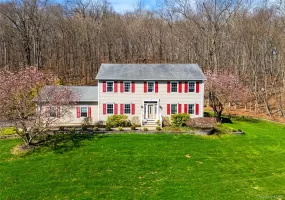 33 Orchard Court, Southeast, NY, 4 Bedrooms Bedrooms, 7 Rooms Rooms,2 BathroomsBathrooms,Residential,For Rent,Orchard,0,990889 33 Orchard Court, Southeast, NY, 4 Bedrooms Bedrooms, 7 Rooms Rooms,2 BathroomsBathrooms,Residential,For Rent,Orchard,0,990889