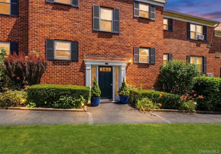 135 Highland Avenue, Ossining, NY, 2 Bedrooms Bedrooms, 6 Rooms Rooms,1 BathroomBathrooms,Residential,For Rent,Highland,0,1021738 135 Highland Avenue, Ossining, NY, 2 Bedrooms Bedrooms, 6 Rooms Rooms,1 BathroomBathrooms,Residential,For Rent,Highland,0,1021738