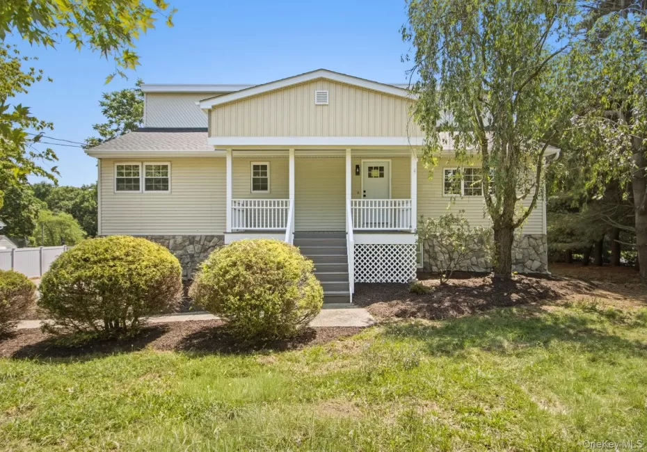 83 Smith Road, La Grange, NY, 4 Bedrooms Bedrooms, 12 Rooms Rooms,4 BathroomsBathrooms,Residential,For Rent,Smith,0,1030561 83 Smith Road, La Grange, NY, 4 Bedrooms Bedrooms, 12 Rooms Rooms,4 BathroomsBathrooms,Residential,For Rent,Smith,0,1030561