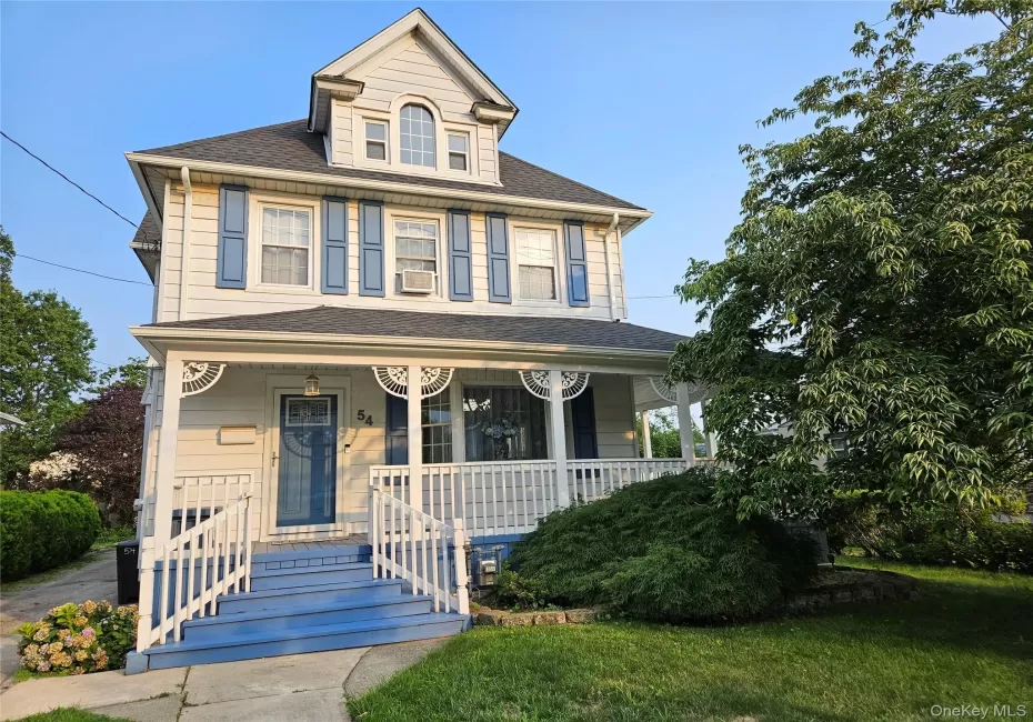 54 Catherine Street, Hempstead, NY, 4 Bedrooms Bedrooms, 8 Rooms Rooms,2 BathroomsBathrooms,Residential,For Rent,Catherine,0,1031795 54 Catherine Street, Hempstead, NY, 4 Bedrooms Bedrooms, 8 Rooms Rooms,2 BathroomsBathrooms,Residential,For Rent,Catherine,0,1031795