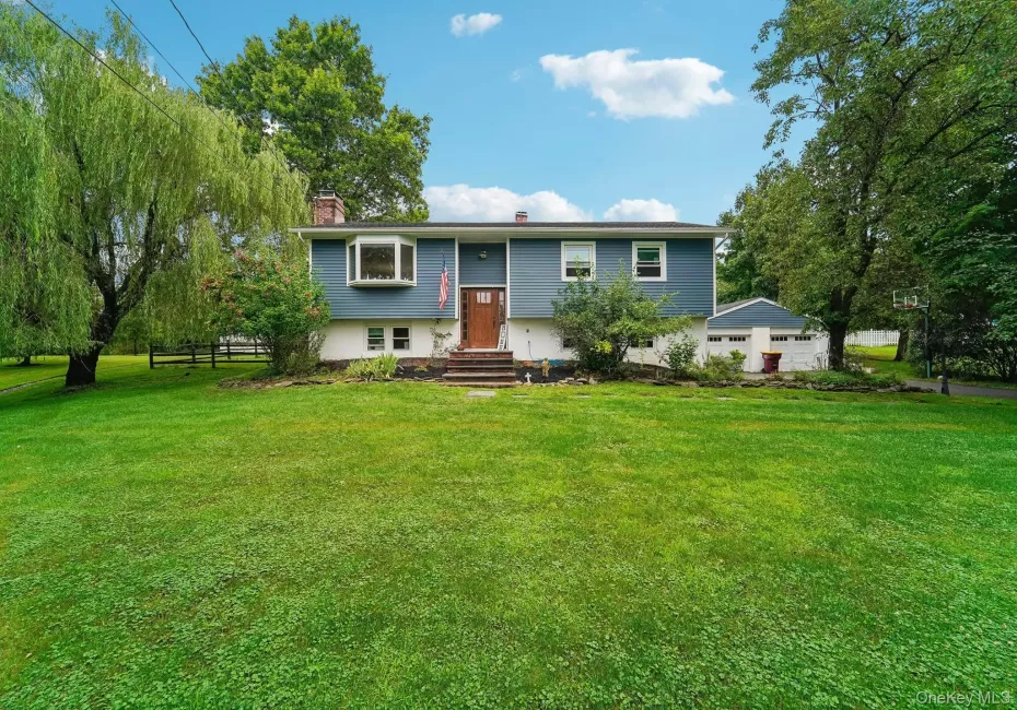 Welcome to 11 High Hill Ave., Warwick New York Welcome to 11 High Hill Ave., Warwick New York