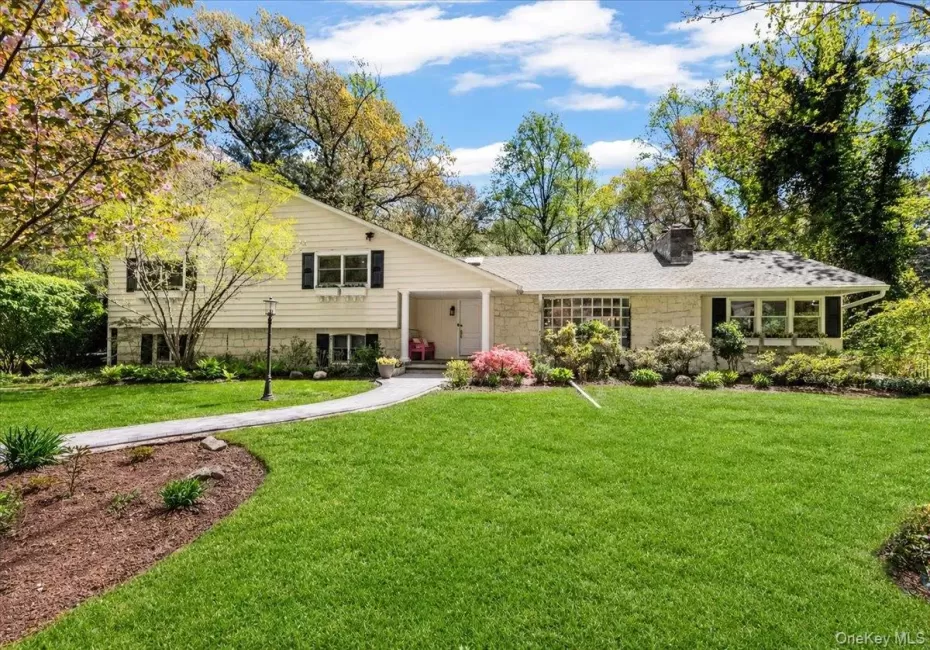 5 Fox Lane, Oyster Bay, NY, 4 Bedrooms Bedrooms, 9 Rooms Rooms,3 BathroomsBathrooms,Residential,For Rent,Fox,0,990449 5 Fox Lane, Oyster Bay, NY, 4 Bedrooms Bedrooms, 9 Rooms Rooms,3 BathroomsBathrooms,Residential,For Rent,Fox,0,990449